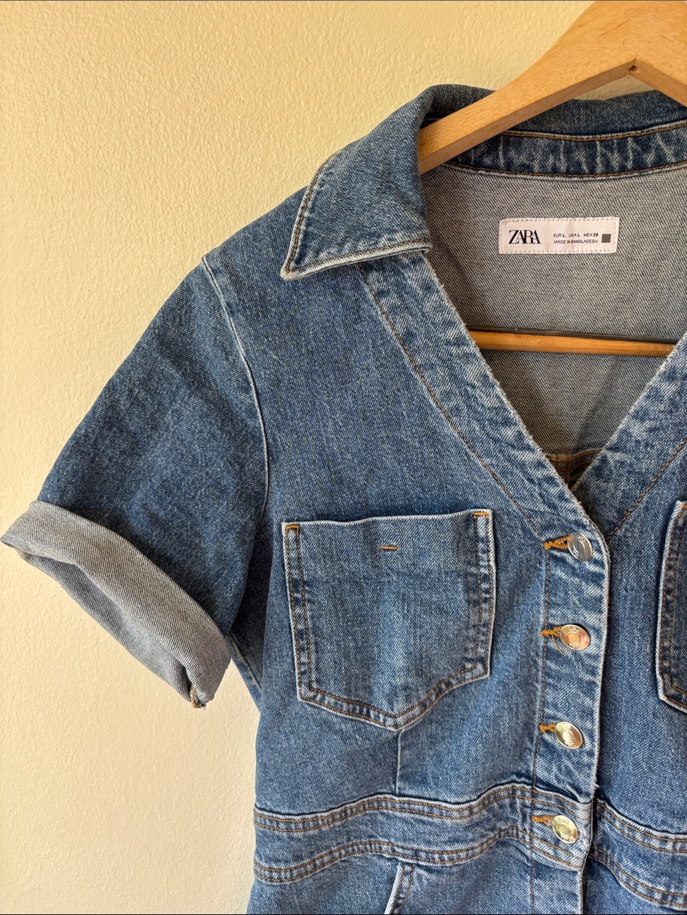 Zara Large Button up Denim Dress - Picture 2 of 5